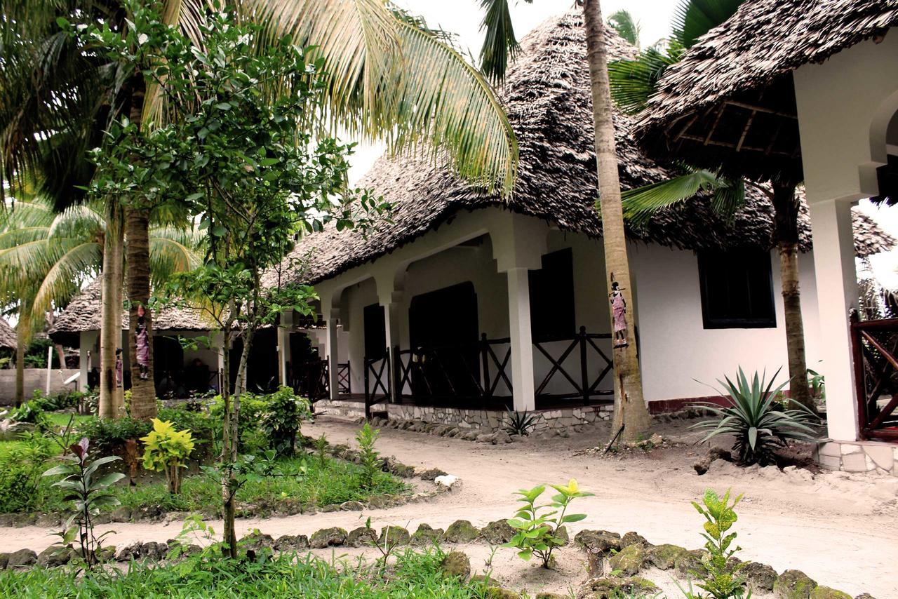 Kicheko Bungalows Nungwi Exterior foto